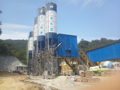 BCW-180 螺桿冷水機(jī) 化工混凝土冷卻的關(guān)鍵設(shè)備